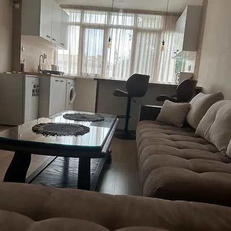 Rose Apartman Karlovo